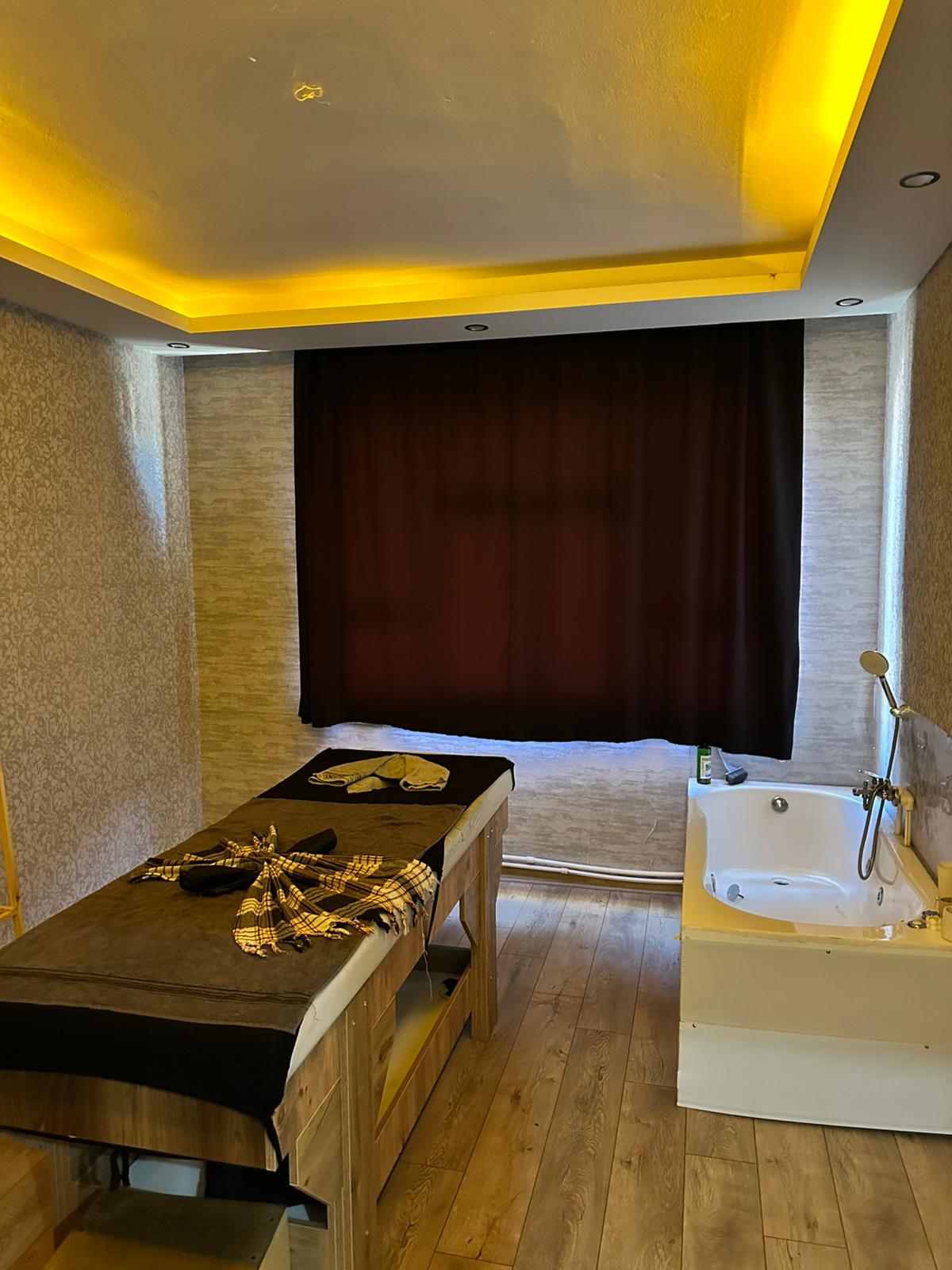 Neva Prime Mermer Dokulu Bakım Odası